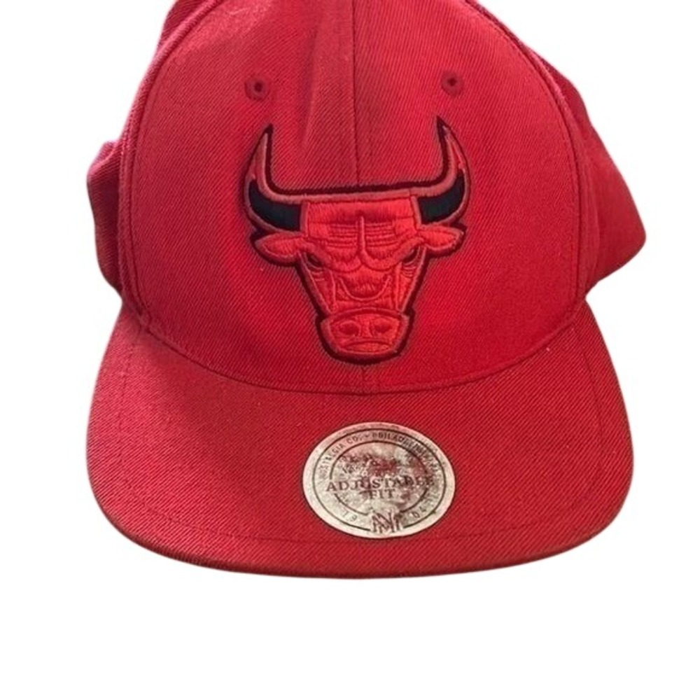 Mitchell‎ & Ness Chicago Bulls Hat Red Snapback NBA Adjustable Flat Brim Cap